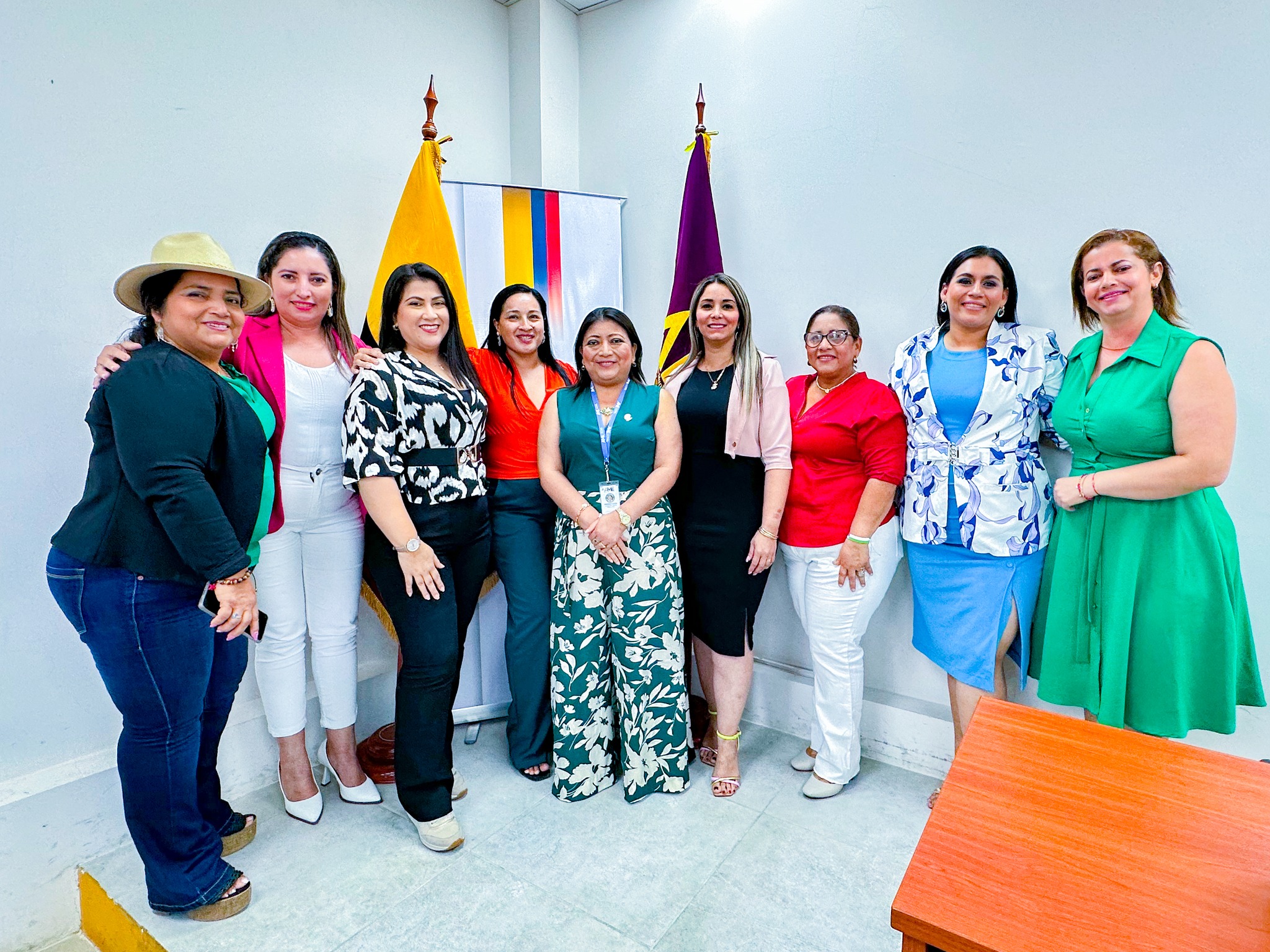 Reunión sobre enfoque de género en la gestión integral de los Gobiernos Autónomos Descentralizados Municipales