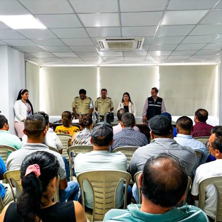 Esfuerzos y colaborar en proyectos que fortalezcan las acciones en cuanto a control del ordenamiento vehicular y comercial 